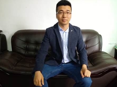 说明: E:\专业宣传稿\2 学院网站招生宣传内容\太阳集团网址8722优秀毕业生\太阳集团网址8722优秀毕业生\已毕业学生\化工专业\郑演林\郑演林2.jpg